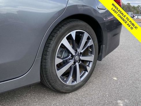 Used 2016 Nissan Altima 2.5 SR image 11