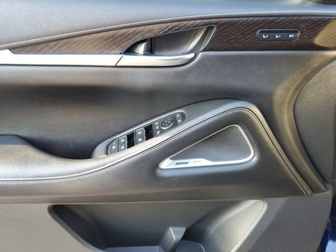 Used 2023 INFINITI QX60 Sensory w/ Cargo Package FWD image 15