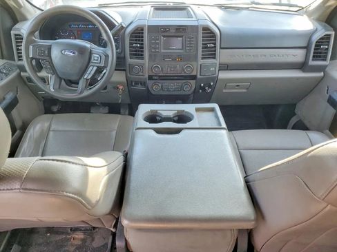 Used 2017 Ford F450 XL w/ Power Equipment Group image 6