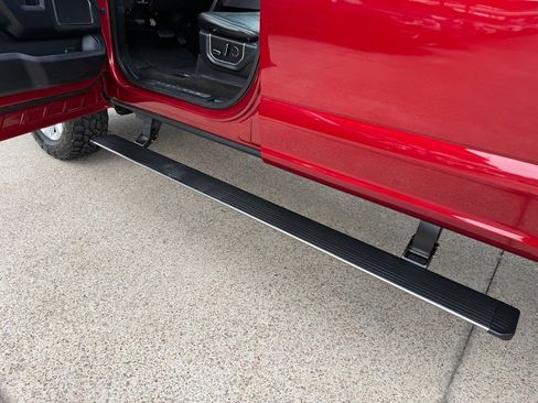 Used 2017 Ford F250 Platinum w/ Platinum Ultimate Package image 17