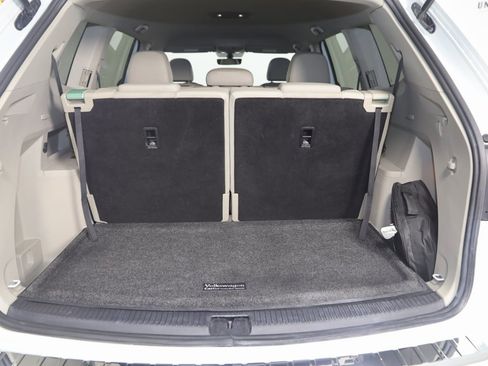 Used 2022 Volkswagen Atlas SE image 49