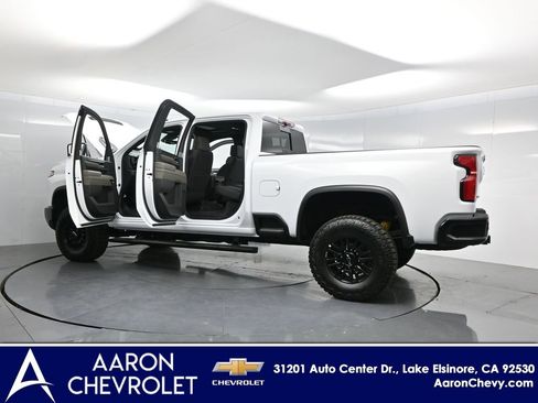 New 2026 Chevrolet Silverado 2500 ZR2 image 59