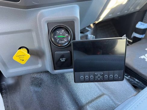 New 2026 Ford F750 2WD SuperCab Super Duty image 58
