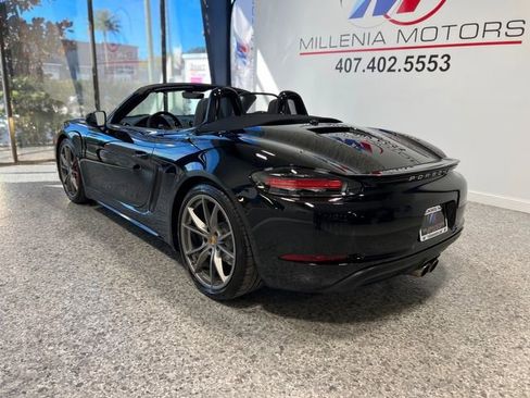 Used 2019 Porsche 718 Boxster S image 3