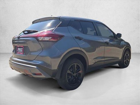 Used 2024 Nissan Kicks S FWD image 5
