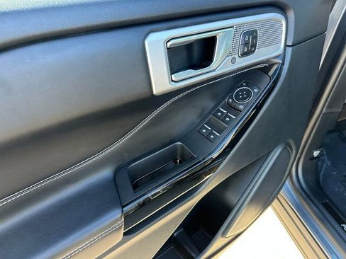 Used 2023 Ford Explorer ST w/ Equipment Group 401A image 26