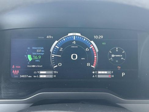 Used 2024 Toyota Tundra Limited w/ TRD Off-Road Package image 34