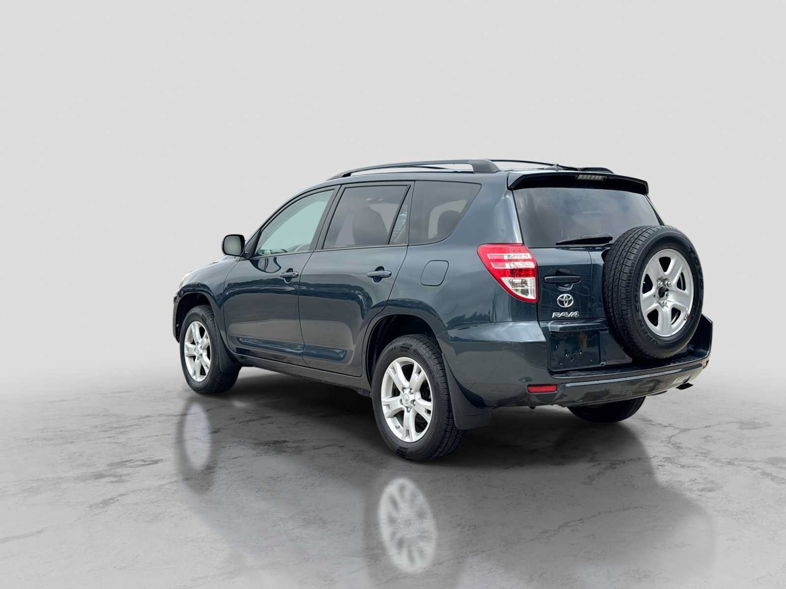 Used 2012 Toyota RAV4 4WD w/ Upgrade Value Pkg image 4