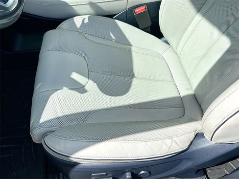 Used 2021 Hyundai Palisade Calligraphy image 22