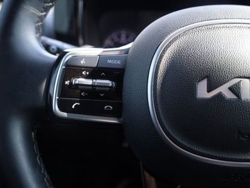 Certified 2023 Kia Sorento X-Line EX image 25