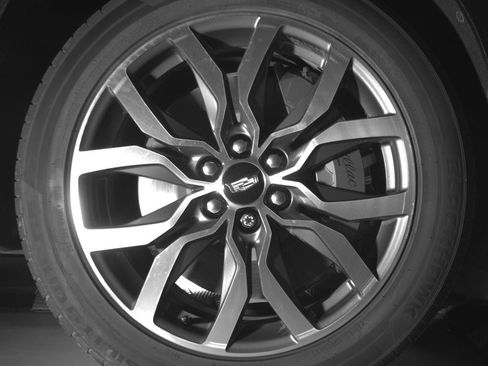 Certified 2023 Cadillac XT6 Sport AWD/4WD image 10