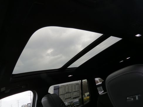 New 2026 Buick Enclave Sport Touring w/ Power Package image 20