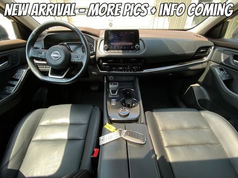 Used 2023 Nissan Rogue SL AWD/4WD image 4