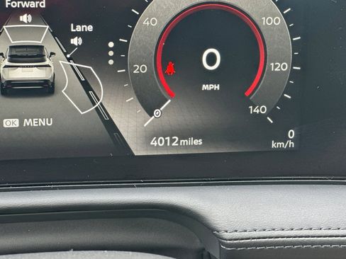 Certified 2024 Nissan Ariya FWD image 31