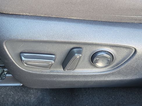 Used 2025 Toyota RAV4 XLE image 14