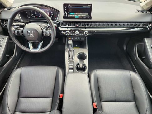 Used 2024 Honda Civic Touring image 25
