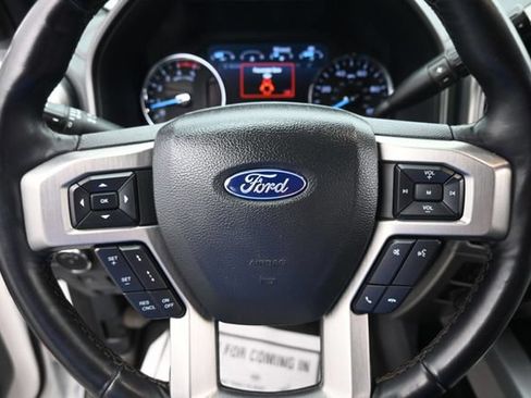 Used 2022 Ford F250 Platinum w/ FX4 Off-Road Package AWD/4WD image 15