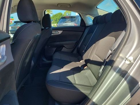 Certified 2024 Kia Forte LXS FWD image 8