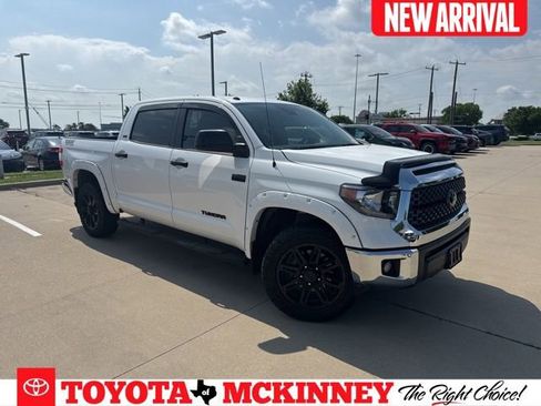 Used 2019 Toyota Tundra SR5 w/ SR5 Upgrade Package image 1