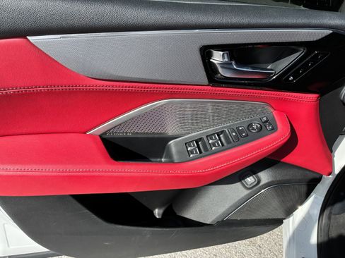 Used 2023 Acura MDX A-Spec image 17