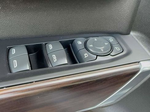 Used 2022 GMC Sierra 1500 SLT w/ SLT Premium Plus Package image 22