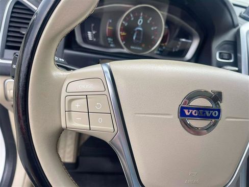 Used 2015 Volvo XC60 T5 w/ Protection Package image 13