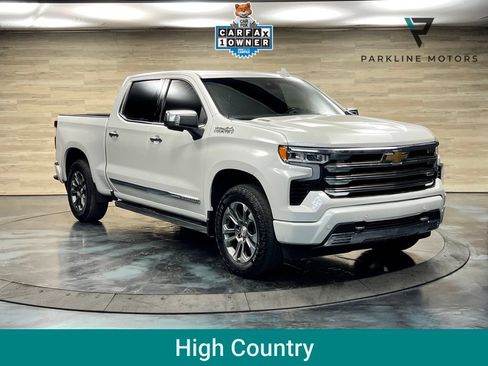 Used 2024 Chevrolet Silverado 1500 High Country w/ Technology Package AWD/4WD image 1