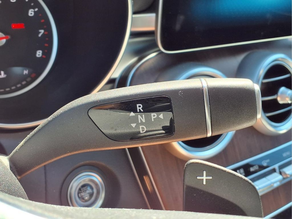 Used 2019 Mercedes-Benz C 300 4MATIC Sedan image 18