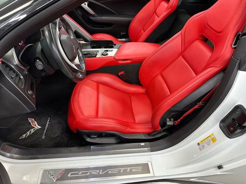 Used 2019 Chevrolet Corvette Stingray Coupe w/ Battery Protection Package image 5