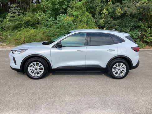 Used 2026 Ford Escape Active FWD image 7