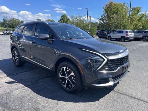 Used 2024 Kia Sportage EX AWD/4WD image 10