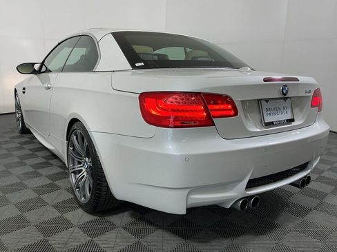 Used 2011 BMW M3 Convertible image 7