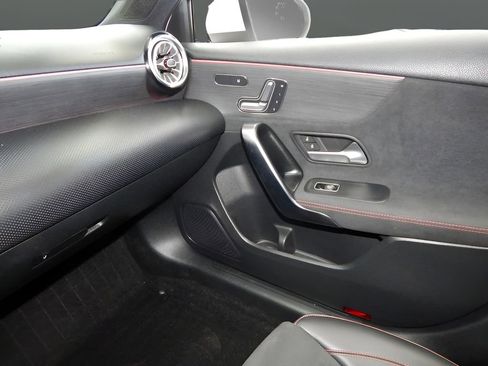 Used 2022 Mercedes-Benz A 220 4MATIC w/ AMG Line image 22