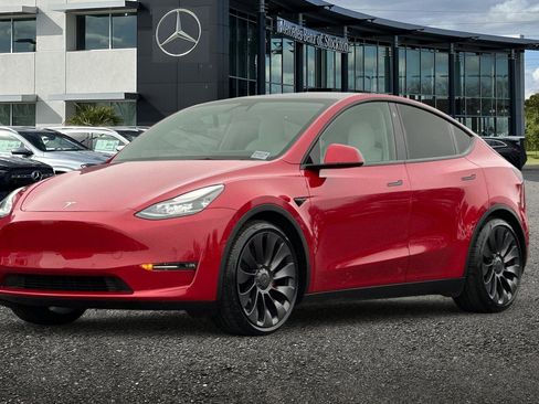 Used 2021 Tesla Model Y Performance image 8