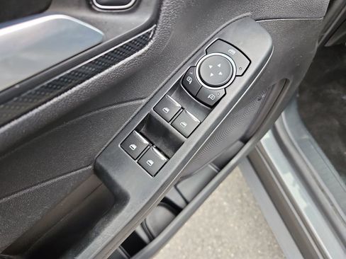 Used 2024 Ford Escape ST-Line image 25