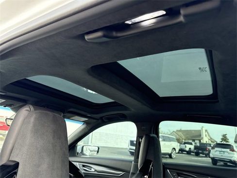 Certified 2022 Cadillac CT5 V Blackwing w/ Parking Package image 17