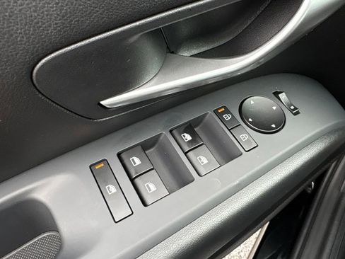 Certified 2025 Hyundai Santa Cruz SEL FWD image 25