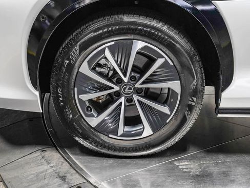 Used 2024 Lexus RZ 300e Premium FWD image 9