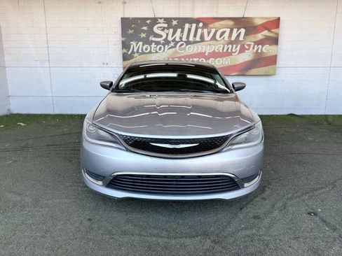 Used 2015 Chrysler 200 Limited image 8
