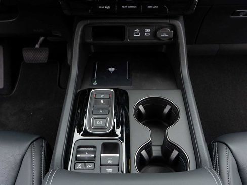 New 2025 Honda Pilot EX-L image 23