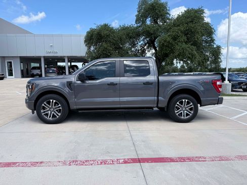 Used 2023 Ford F150 XL w/ STX Appearance Package RWD image 3