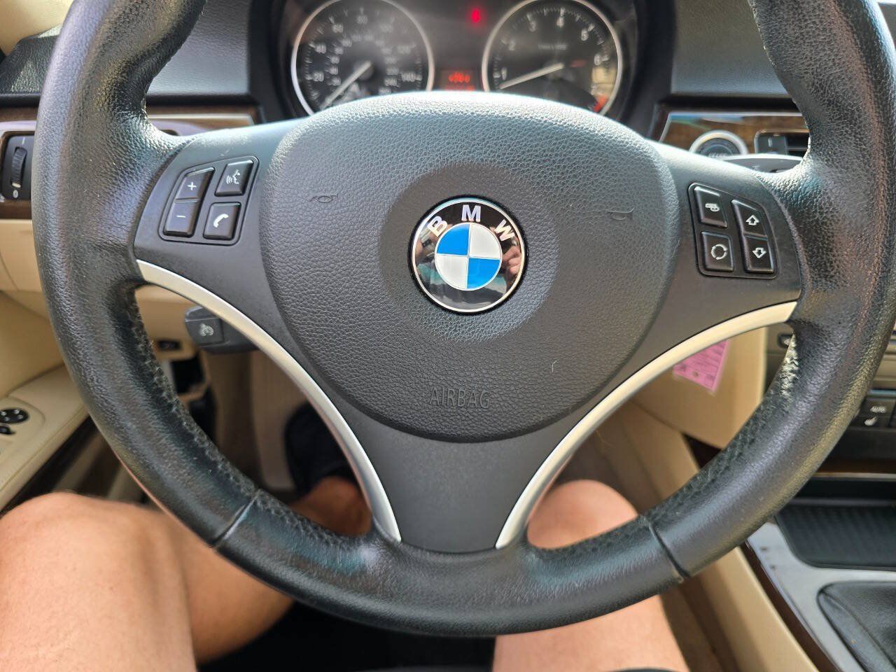 Used 2011 BMW 328i Sedan RWD image 17