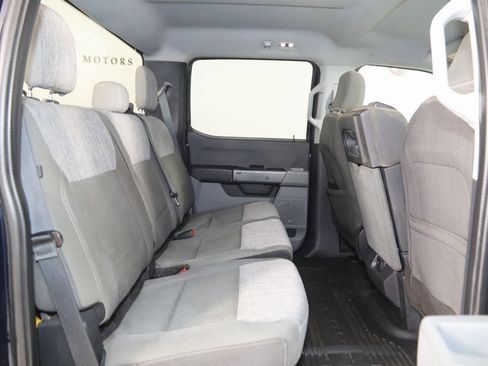 Used 2023 Ford F350 XLT image 12