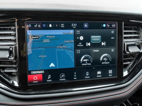 Used 2023 Dodge Durango R/T image 38