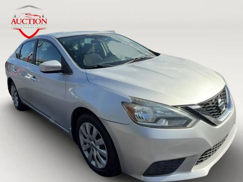 Used 2016 Nissan Sentra SV FWD image 10