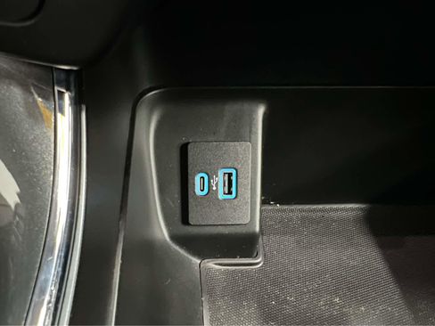 Used 2022 Ford F150 XLT w/ Equipment Group 302A High image 22