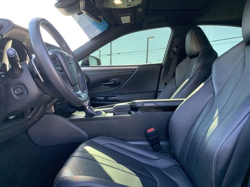 Used 2022 Lexus ES 350 F Sport image 16