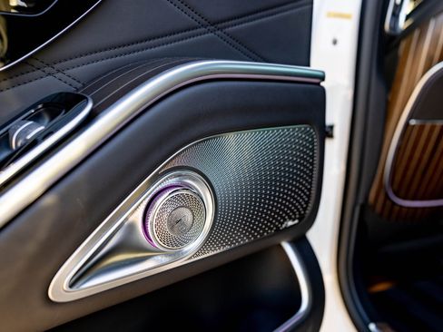 Used 2023 Mercedes-Benz Maybach S 580 S 580 4MATIC image 32