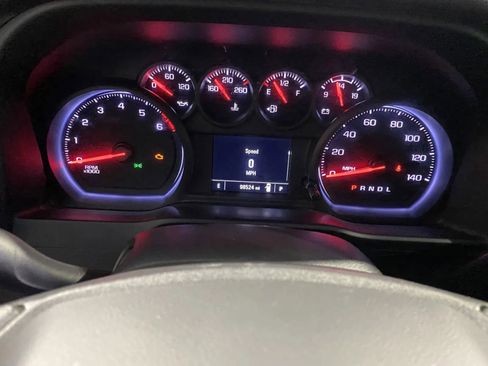 Used 2021 Chevrolet Silverado 1500 Custom image 13