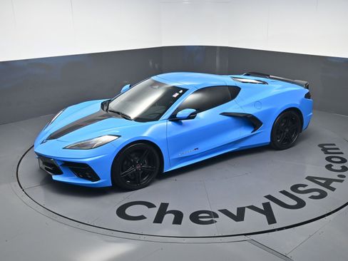 Certified 2025 Chevrolet Corvette Stingray Coupe w/ 1LT image 30